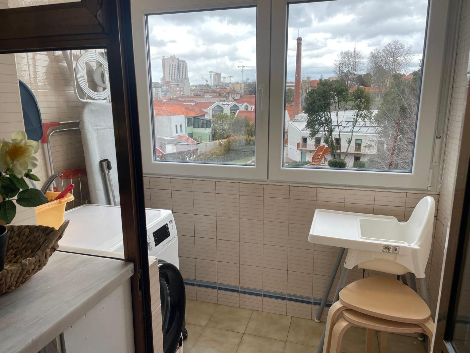 Cozy With Terrace, Air Cond, Free Parking, By With Lda Apartment
