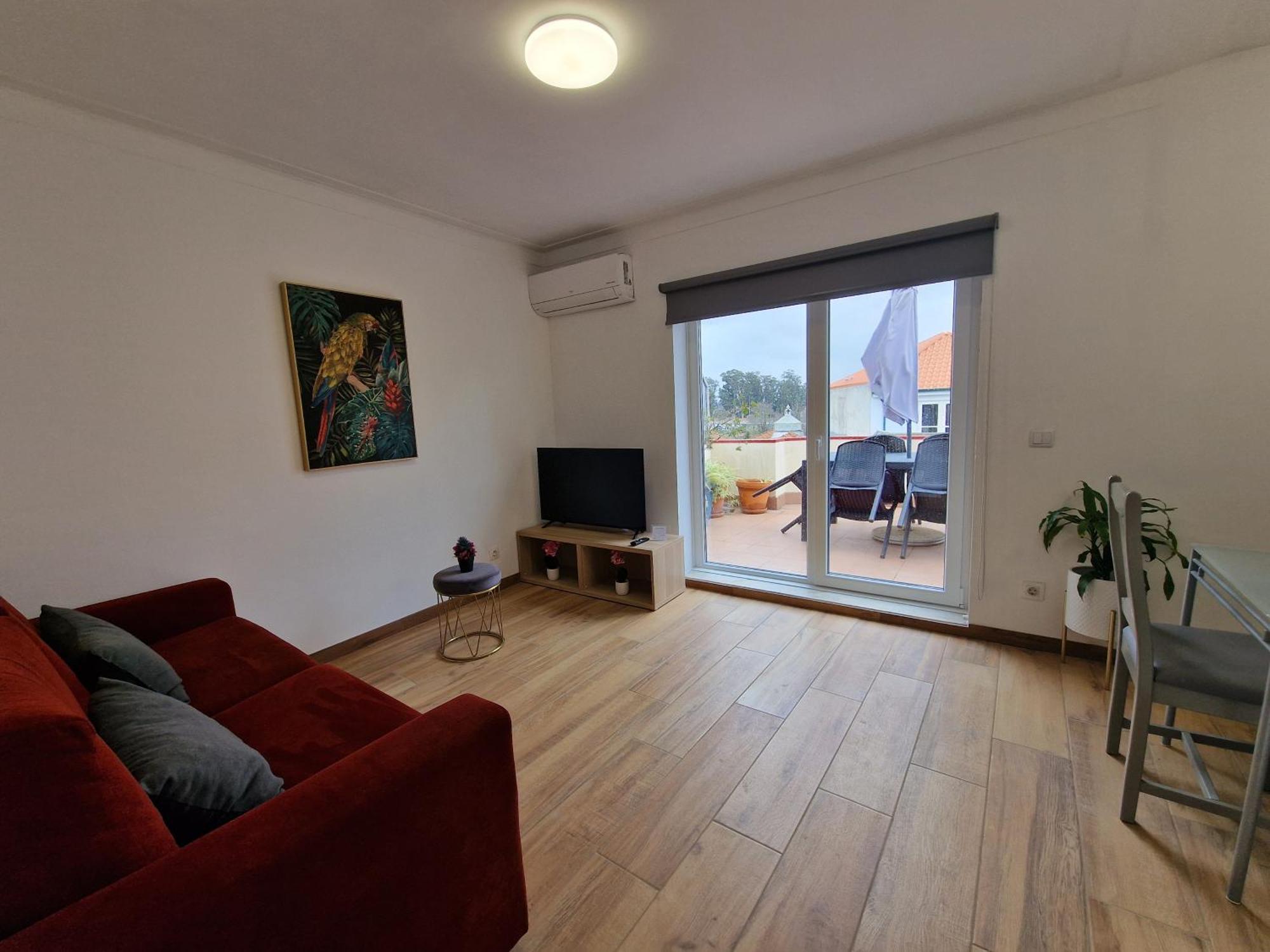 Apartment Cozy With Terrace, Air Cond, Free Parking, By With Lda